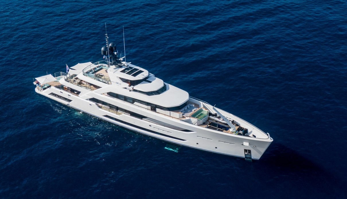 Al Waab yacht, Alia Yacht