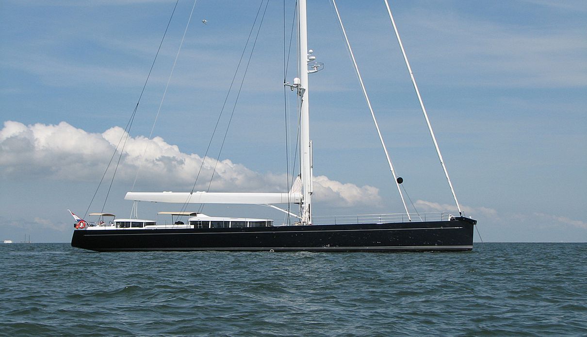 Cervo yacht, Vitters