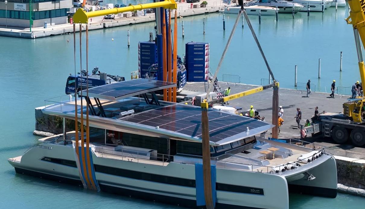 Silent 80/ 01 yacht, Silent Yachts