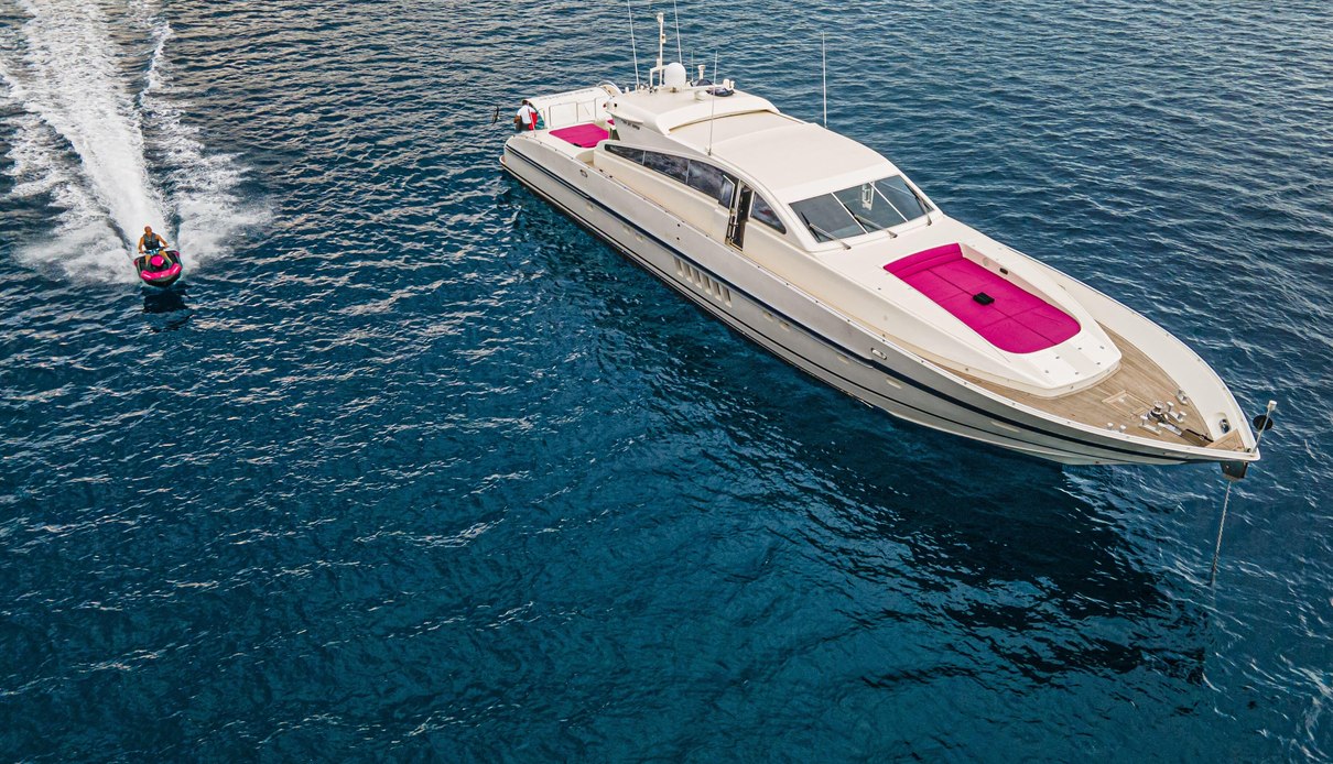 Sea Squirter yacht, Leopard