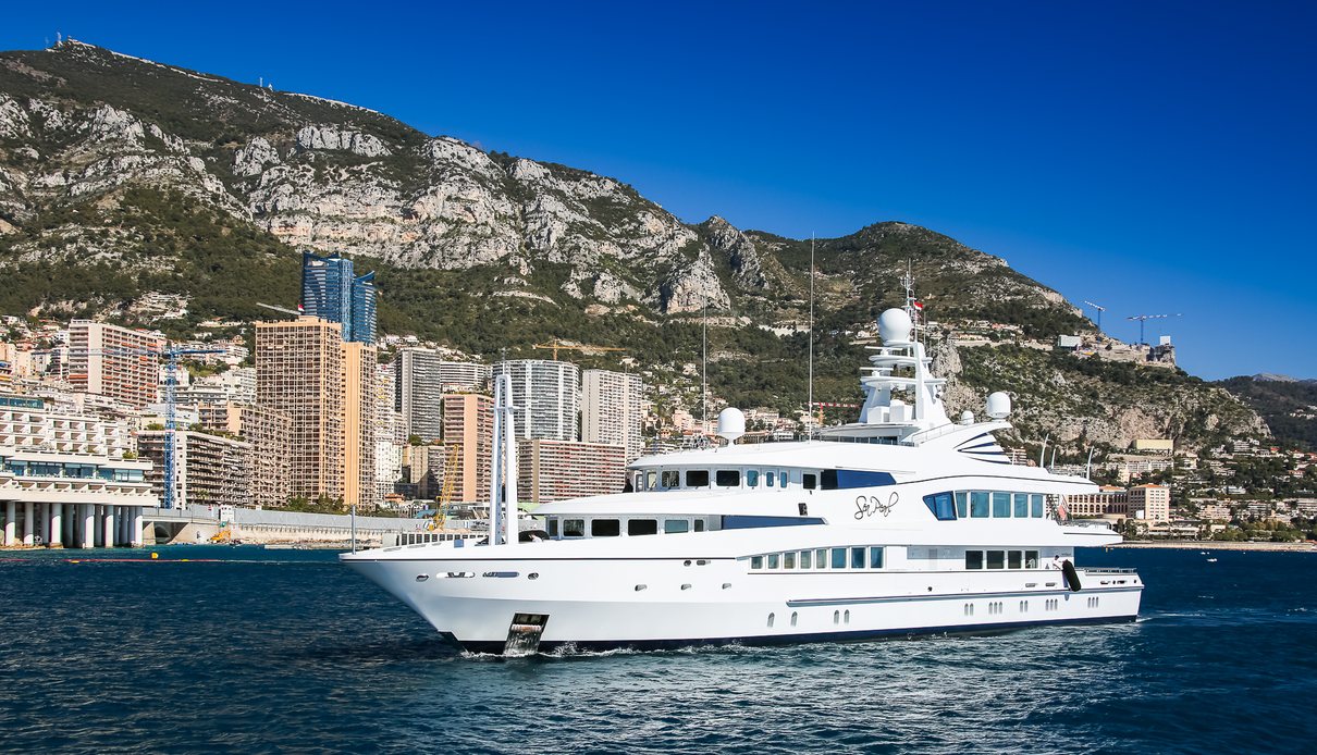 Alfa G yacht, Oceanco