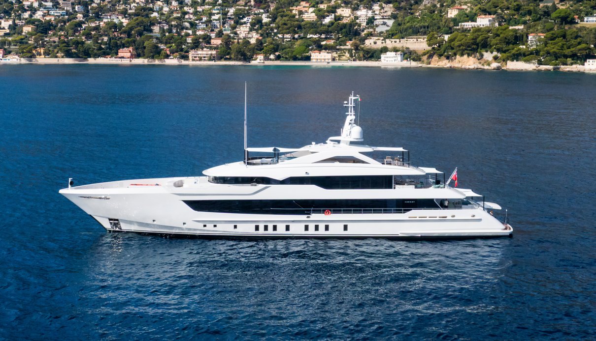 Warda yacht, Heesen