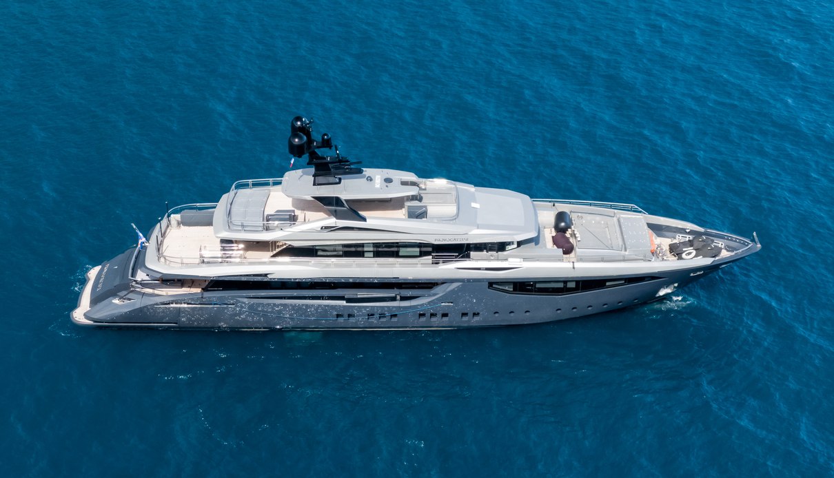 Provocateur yacht, Mondo Marine