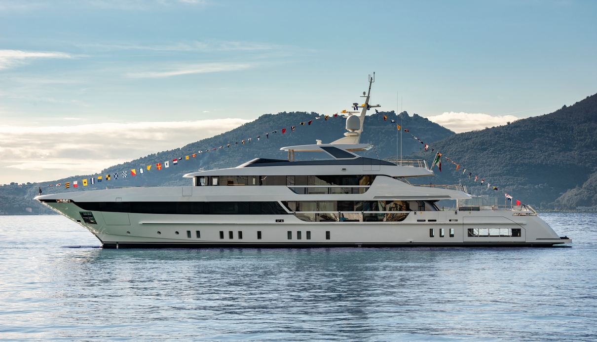 Oras yacht, Sanlorenzo