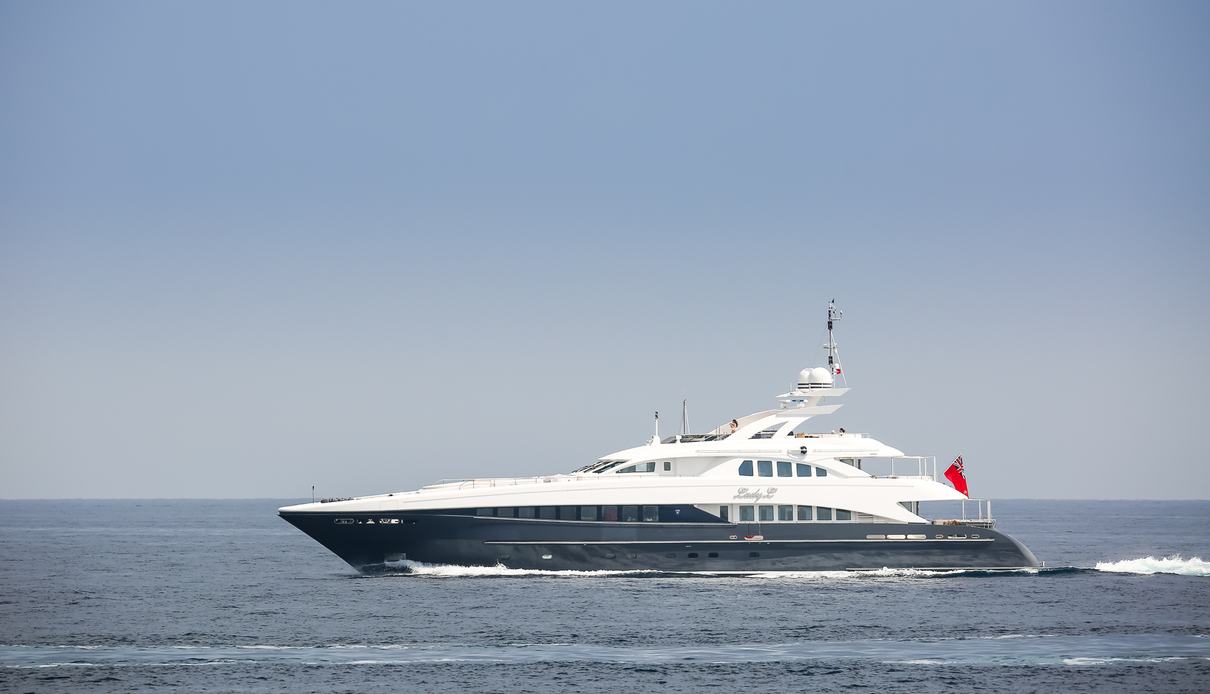 Lady L yacht, Heesen