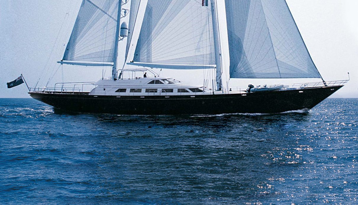 Tamarita yacht, Perini Navi