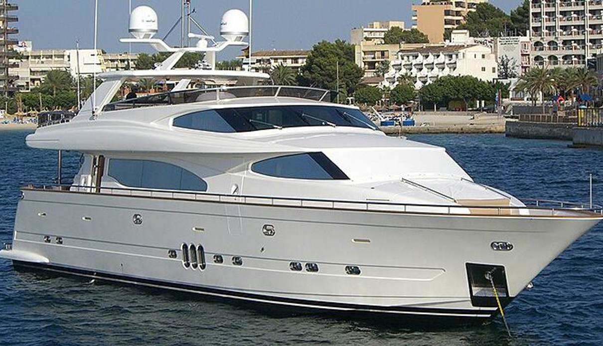 Conte Alberti yacht, Horizon