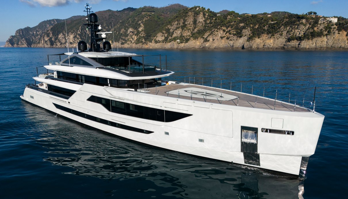 Diamond Binta yacht, Tankoa Yachts