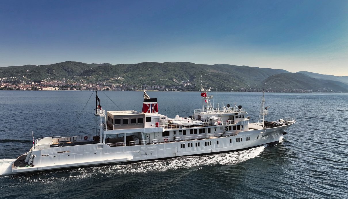 Grlmarine yacht, Sanuki Shipbuilding & Iron Works Co Ltd