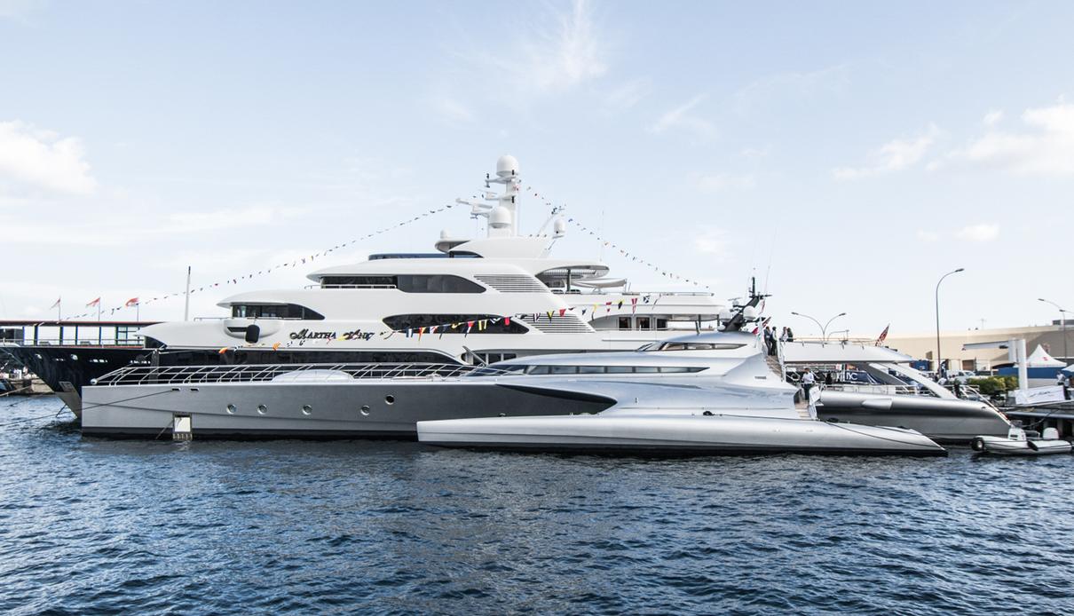 Galaxy of Happiness yacht, Latitude Yachts