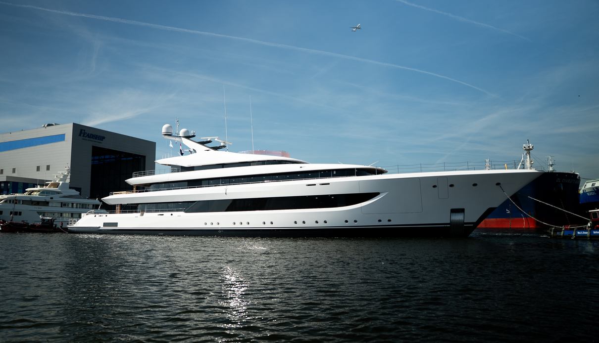 Stella M yacht, Feadship