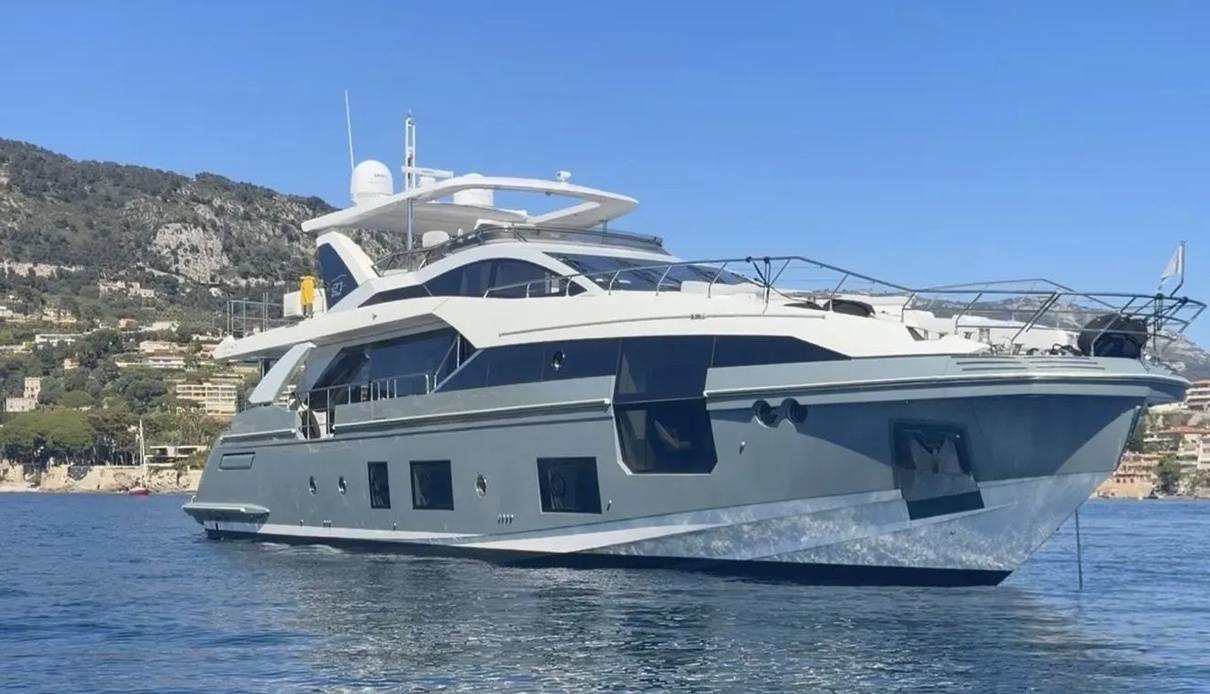 Eleven Eleven yacht, Azimut