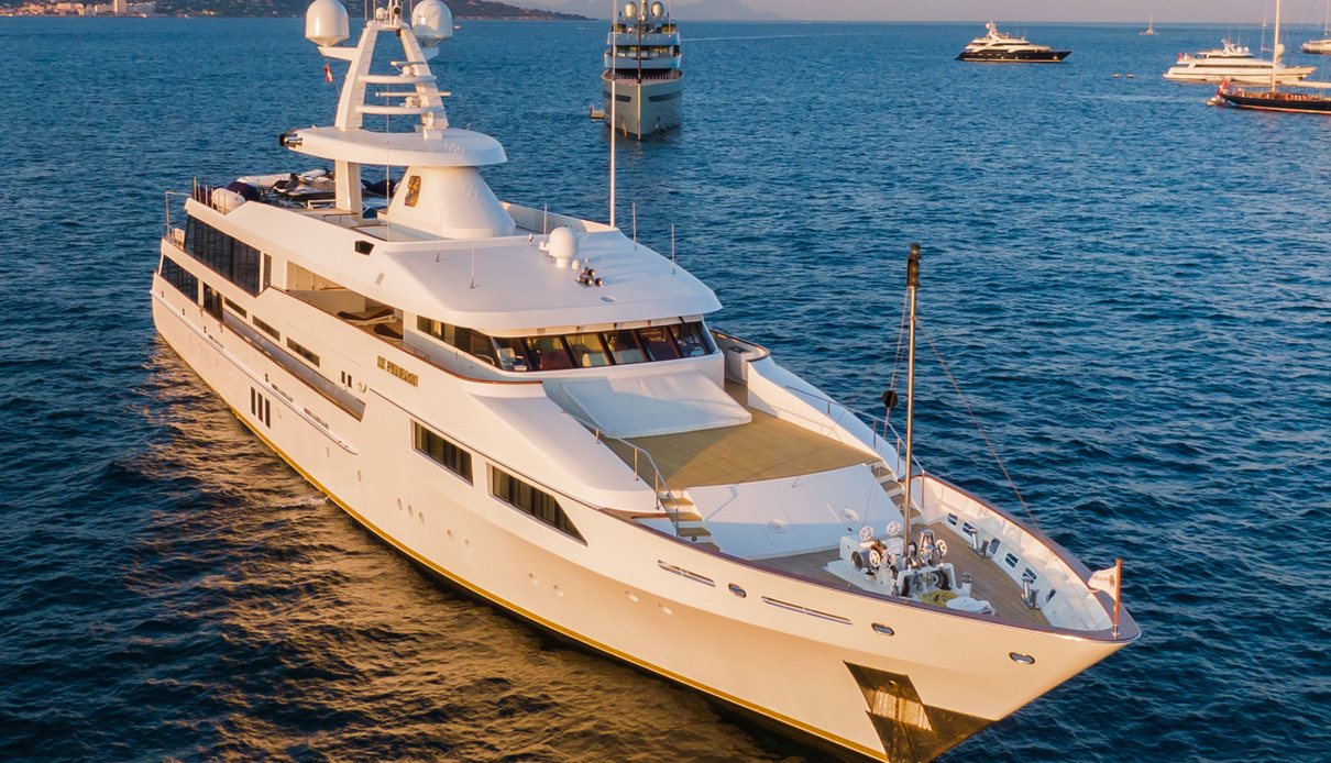 Le Pharaon yacht, Feadship