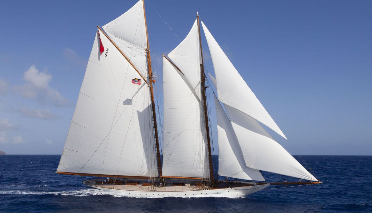 Elena of London yacht, Marin LuxurYachts