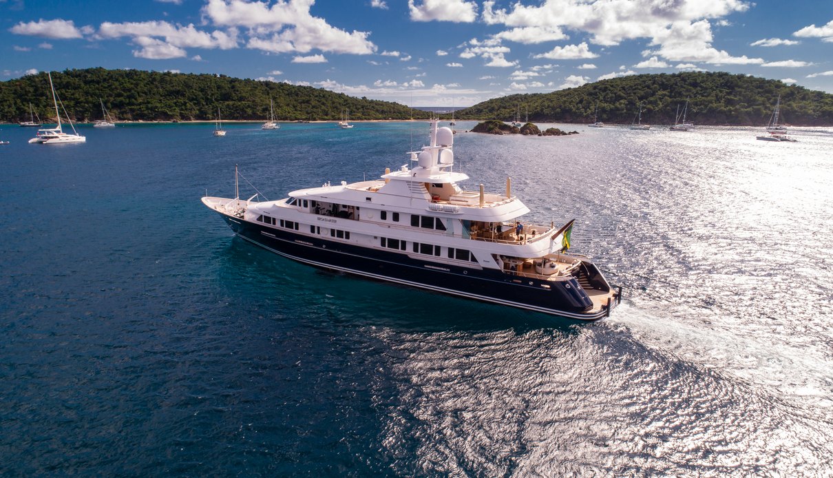 Juneluck yacht, Feadship