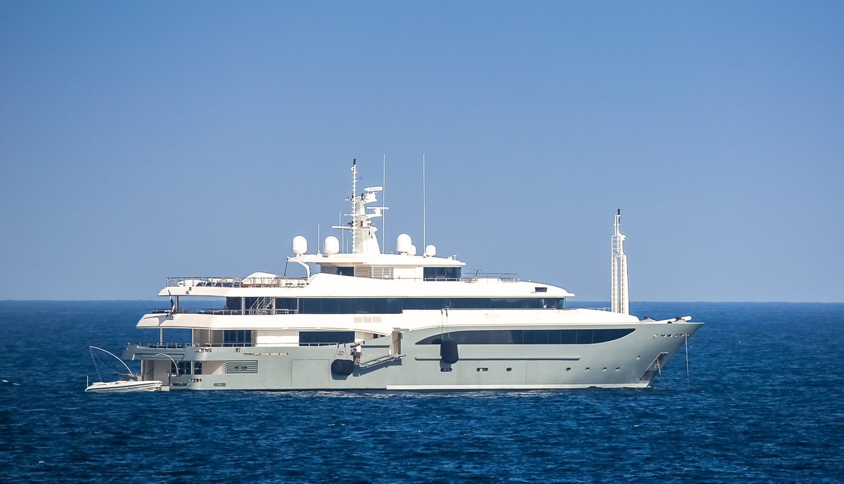 Constance yacht, CRN Yachts