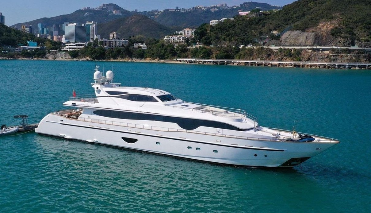 Sunshine yacht, Euroyacht