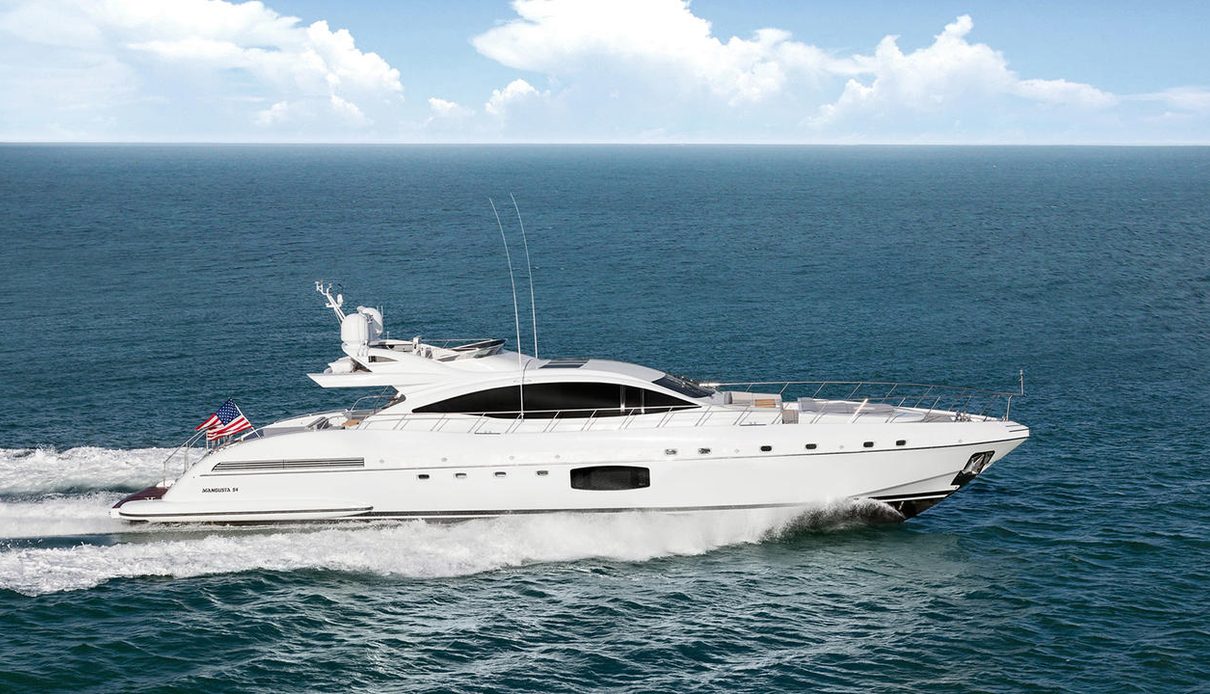 Sayonara yacht, Mangusta