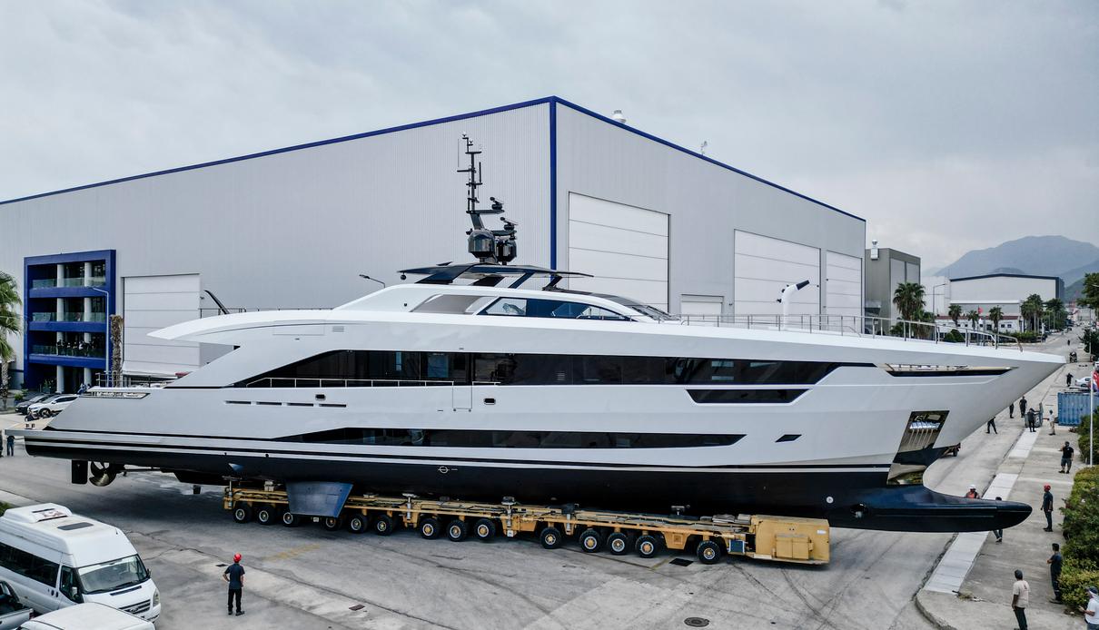 Ximena yacht, Alia Yacht