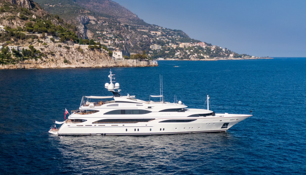 Jaguar II yacht, Benetti