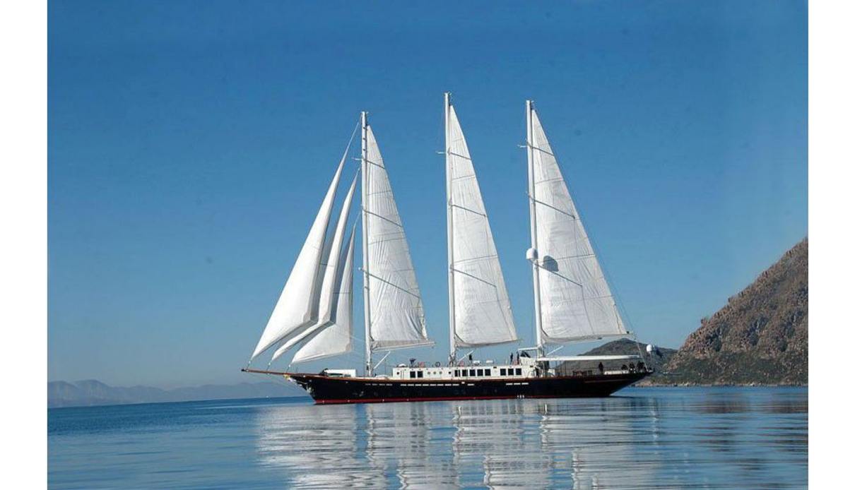 Yazz yacht, Aegean Yacht