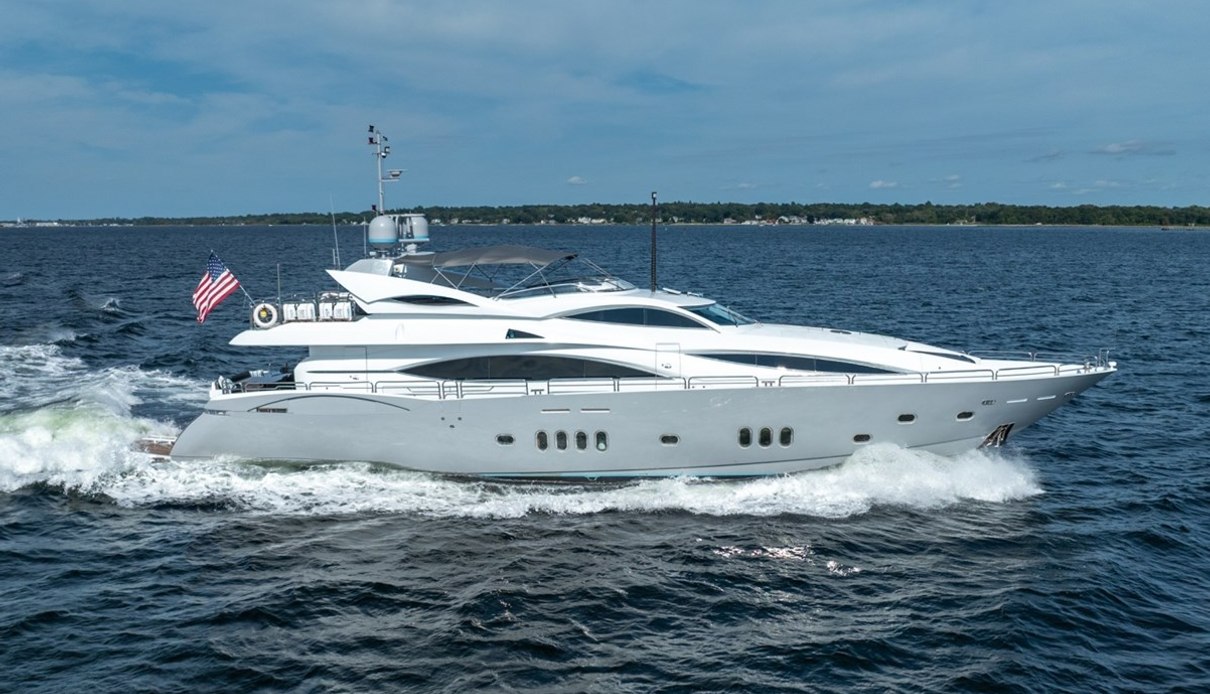 Kefi yacht, Sunseeker