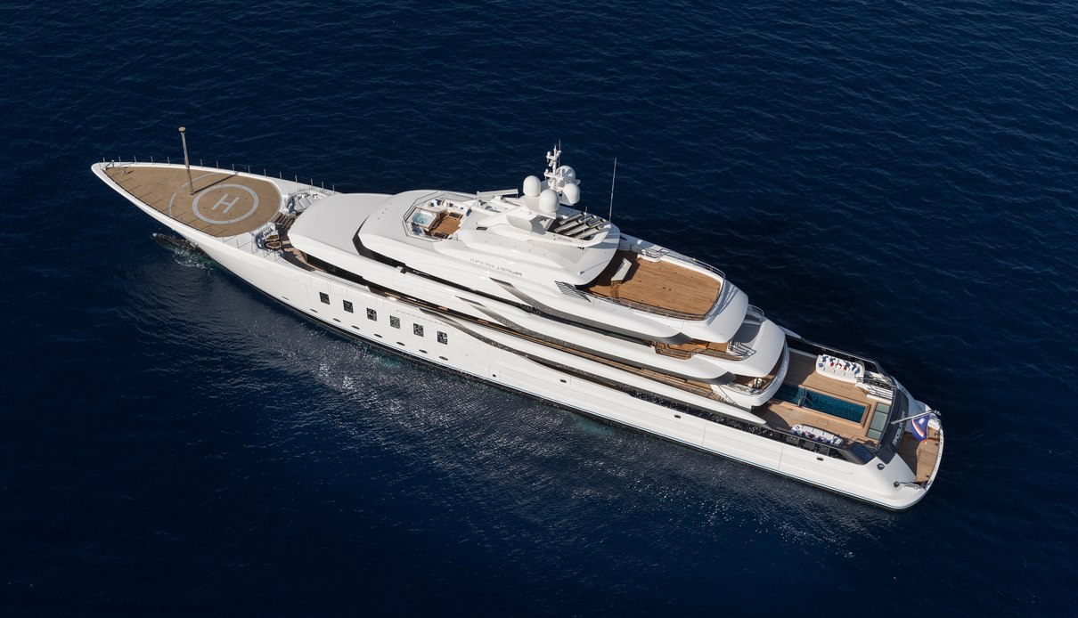 CC-Summer yacht, Lurssen