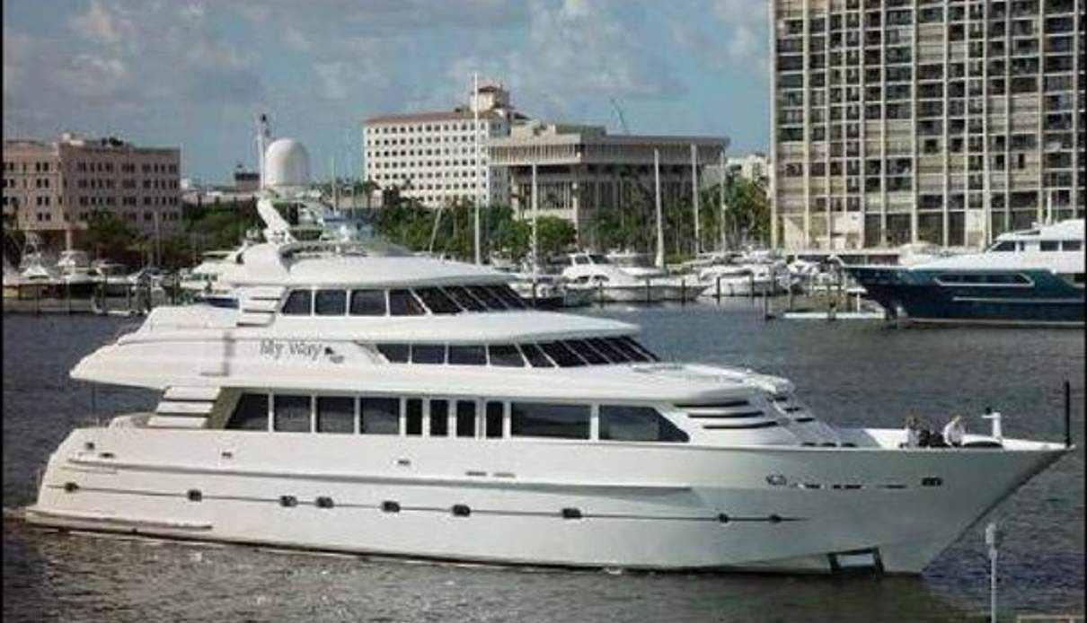 My Way yacht, Cheoy Lee