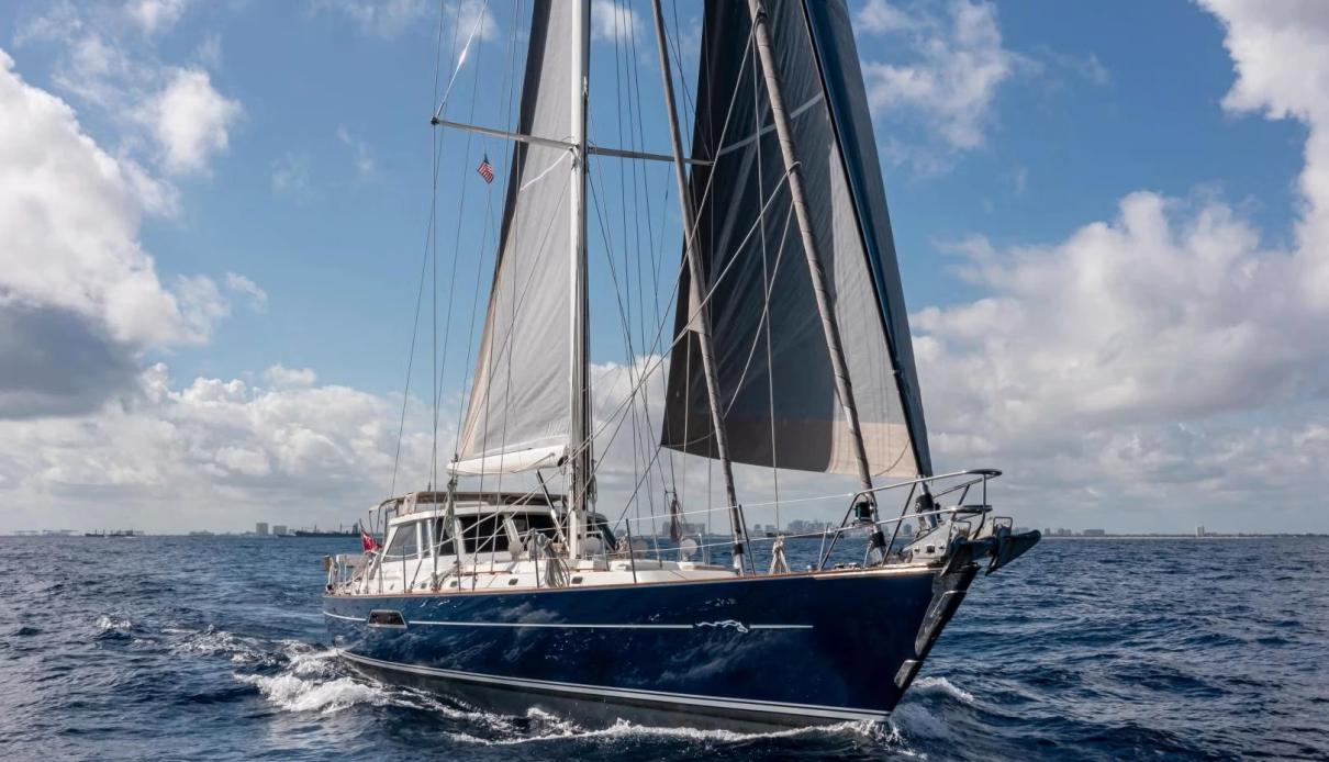 Mustang yacht, Camper & Nicholsons