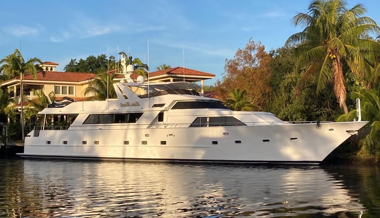 Mon Sheri yacht, Broward