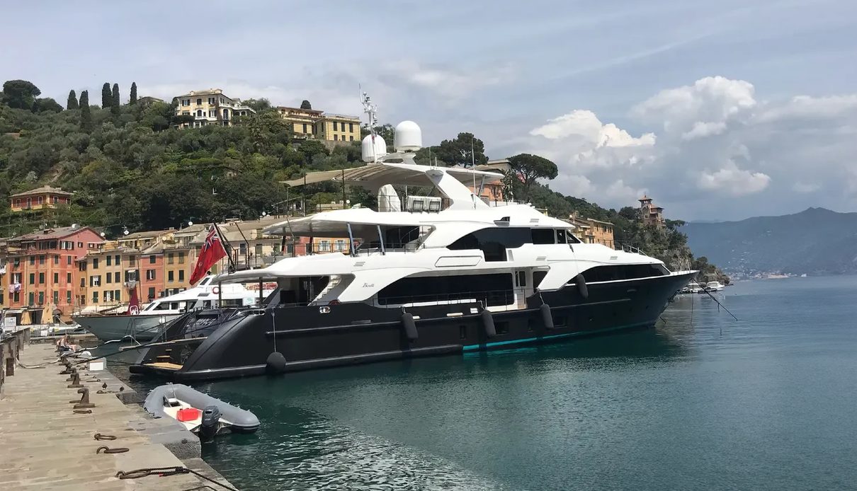 Ithaka yacht, Benetti