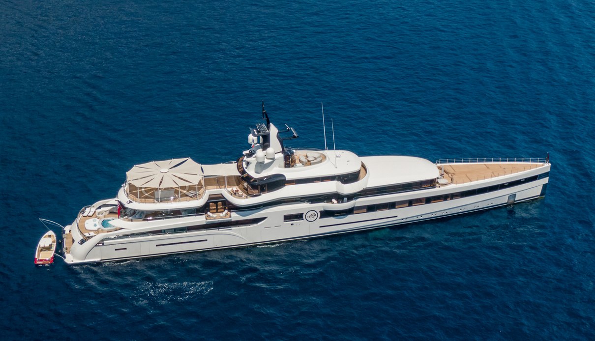 Lady S yacht, Feadship