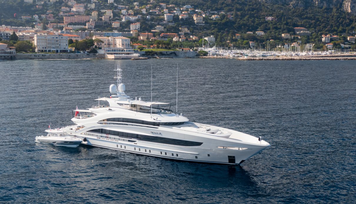 Ocean Z yacht, Heesen