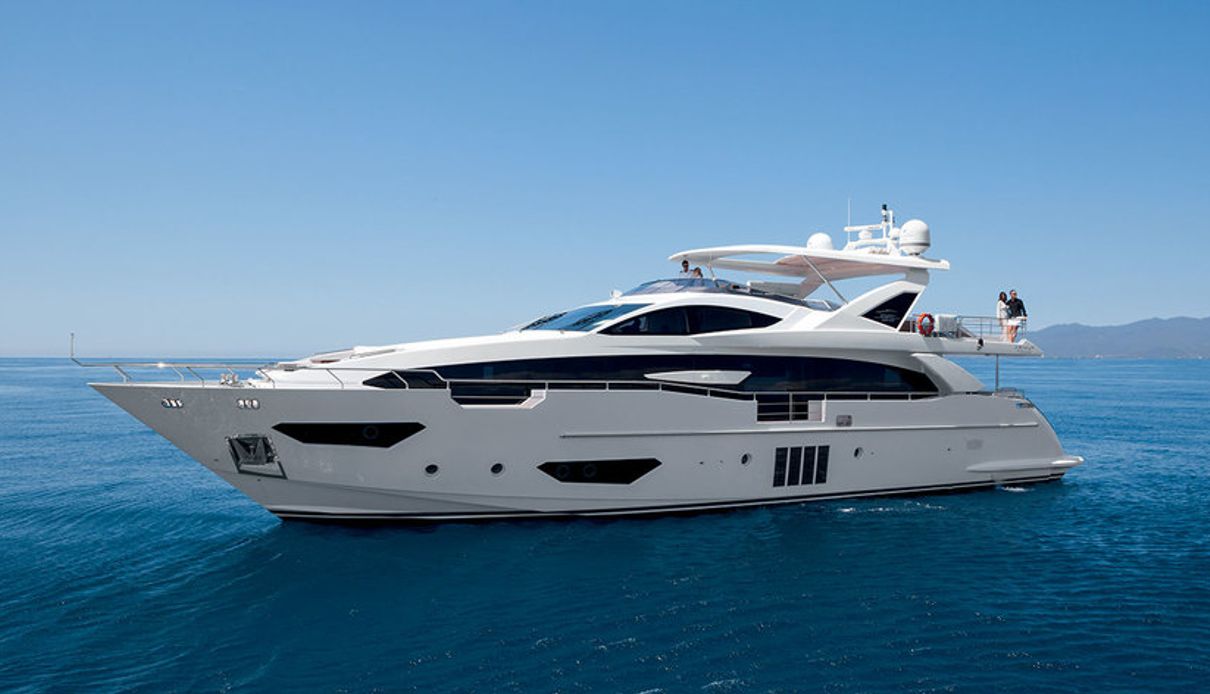 Silvia yacht, Azimut