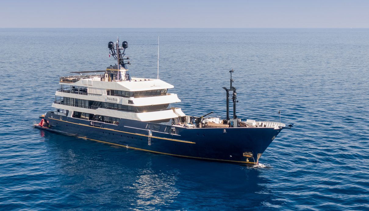 Force Blue yacht, Royal Denship