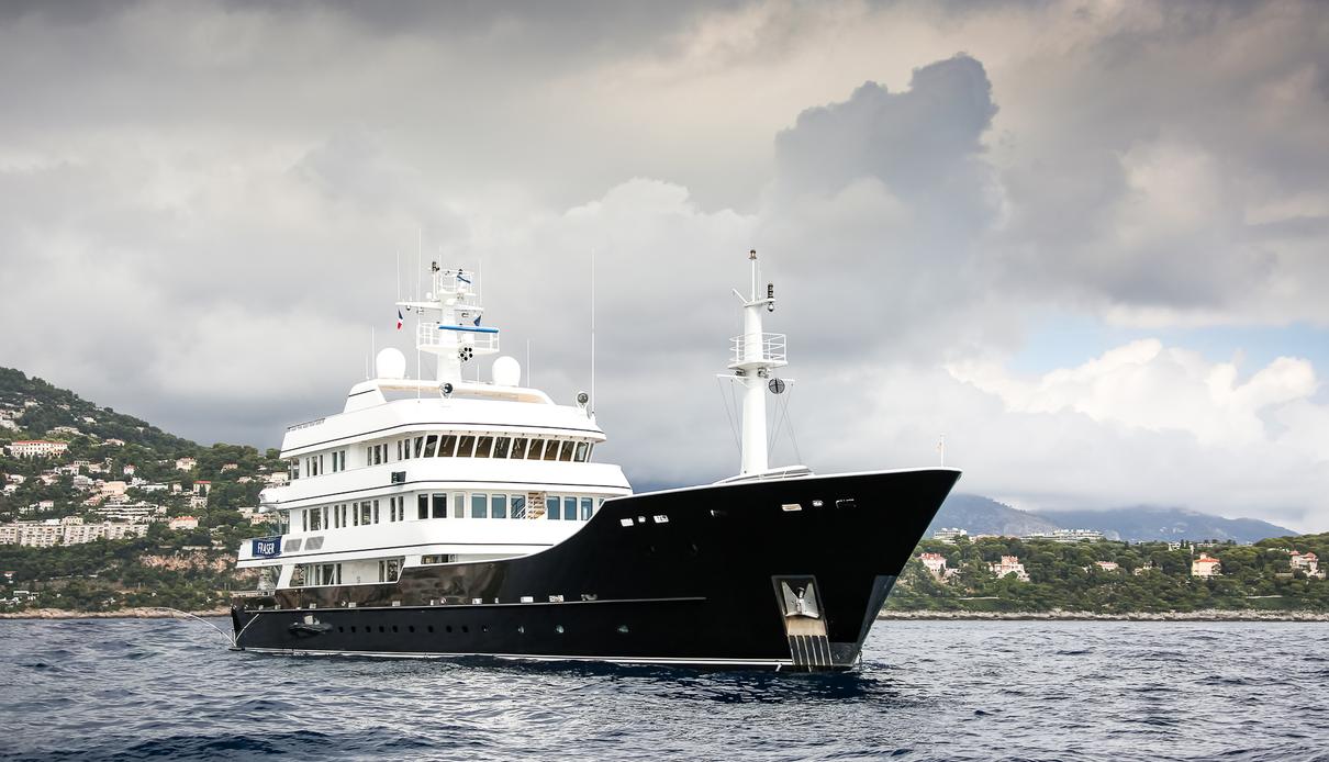 Grand Zusanina yacht, Trinity Yachts