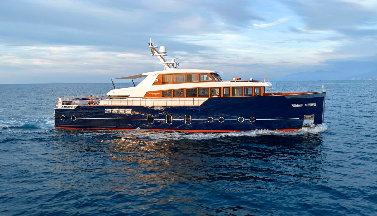 Gentleman 24/ 01 yacht, Picchiotti