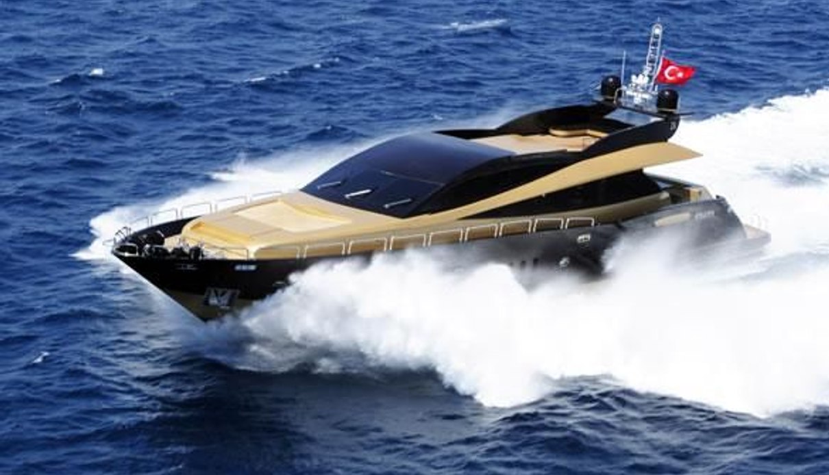 Claremont yacht, VBG Super Yachts