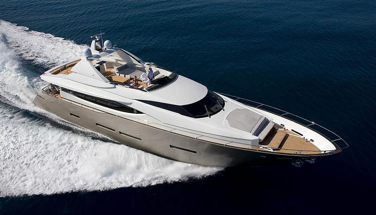 Quasar yacht, Peri Yachts