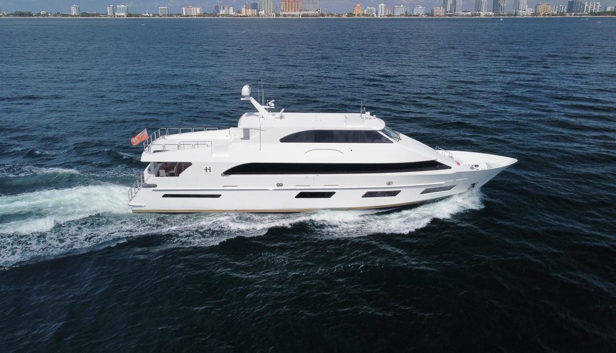 Obsession yacht, Hargrave Custom Yachts