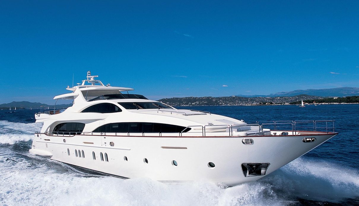 Hye Seas II yacht, Azimut