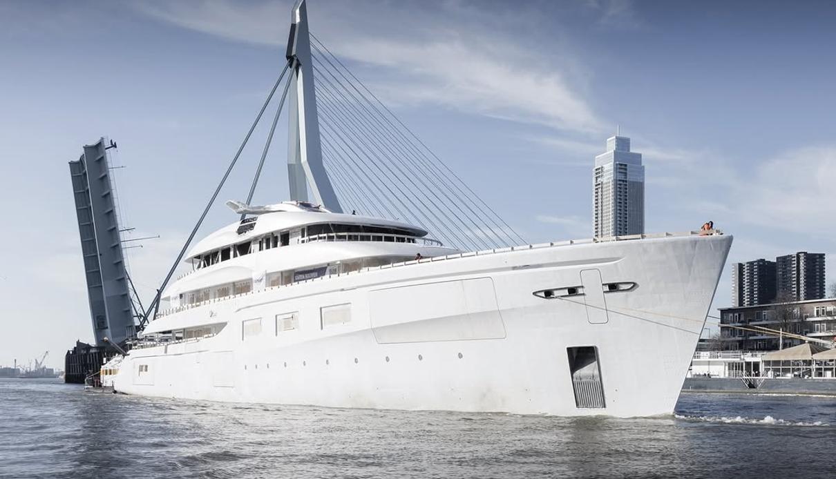Vanish III yacht, Feadship