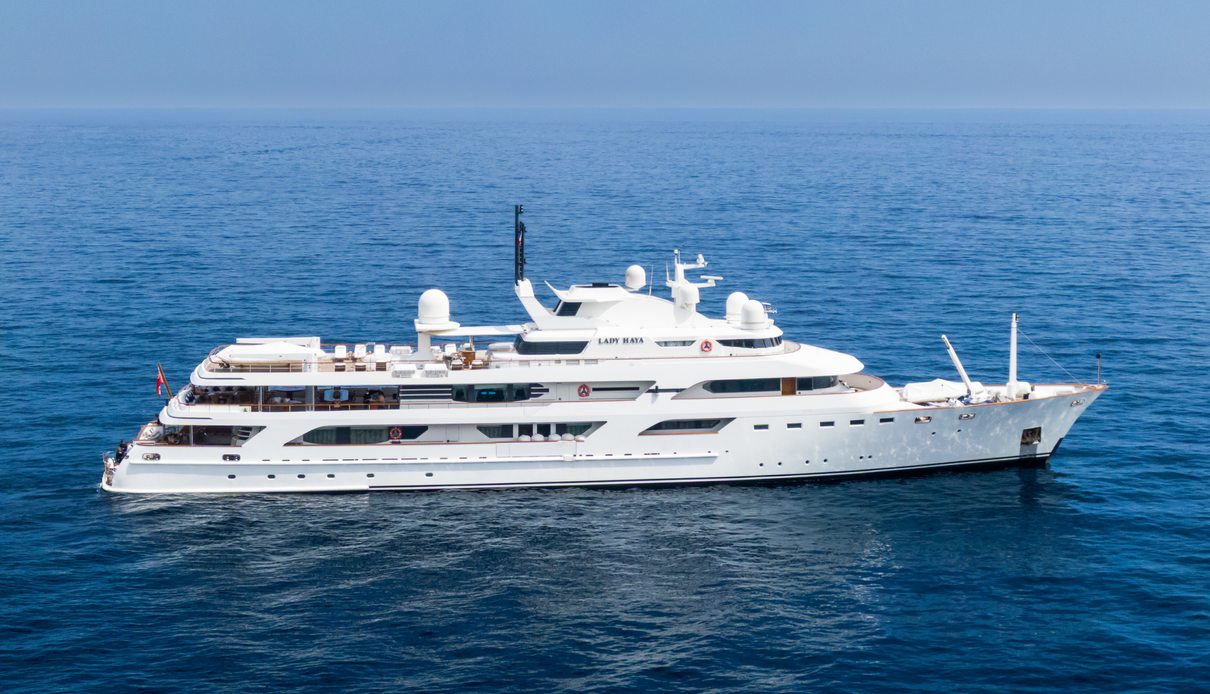 Lady Haya yacht, Mitsubishi Heavy Industries