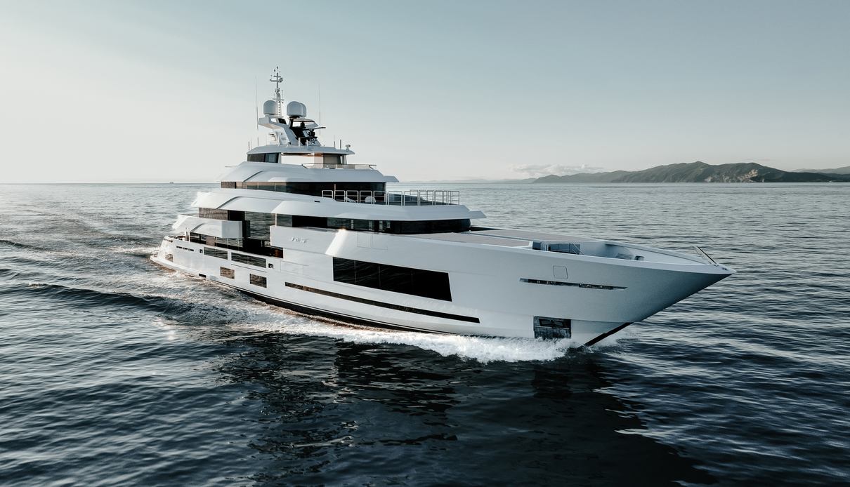 Jas yacht, Admiral Yachts