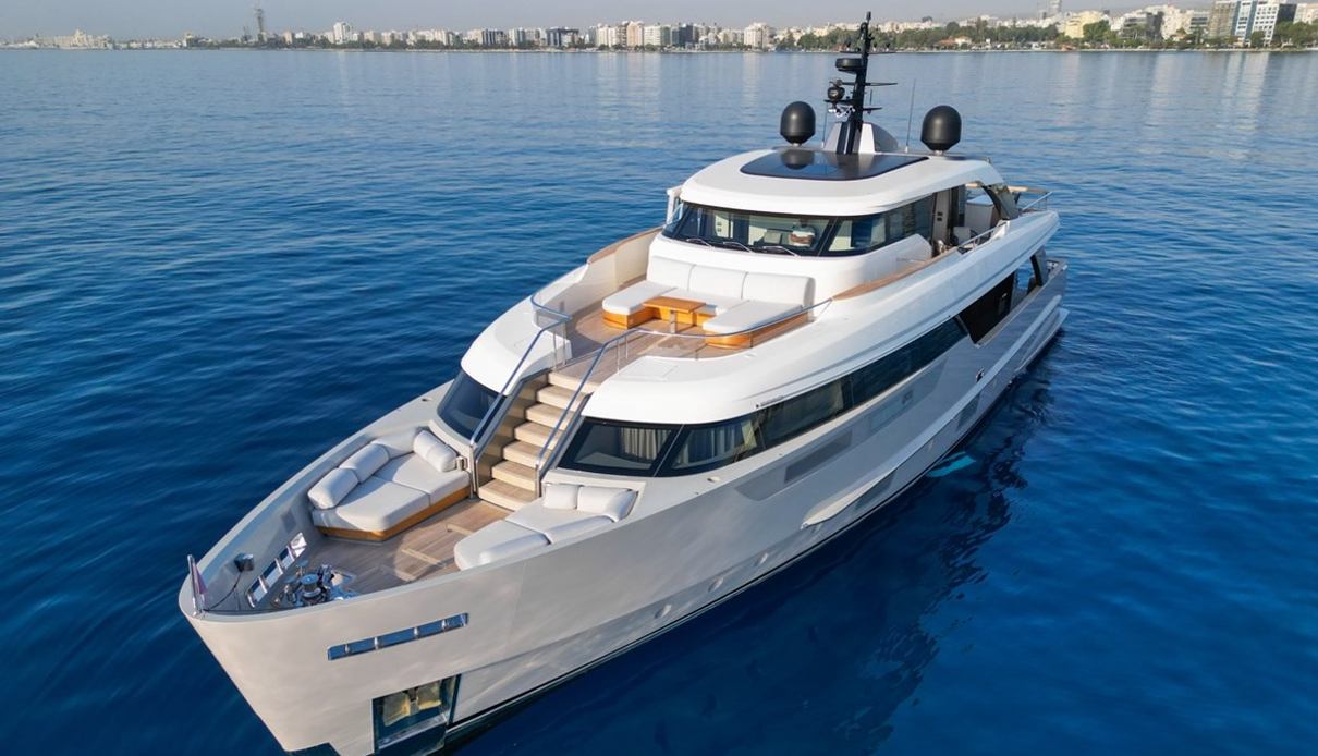 Amiga yacht, Sanlorenzo