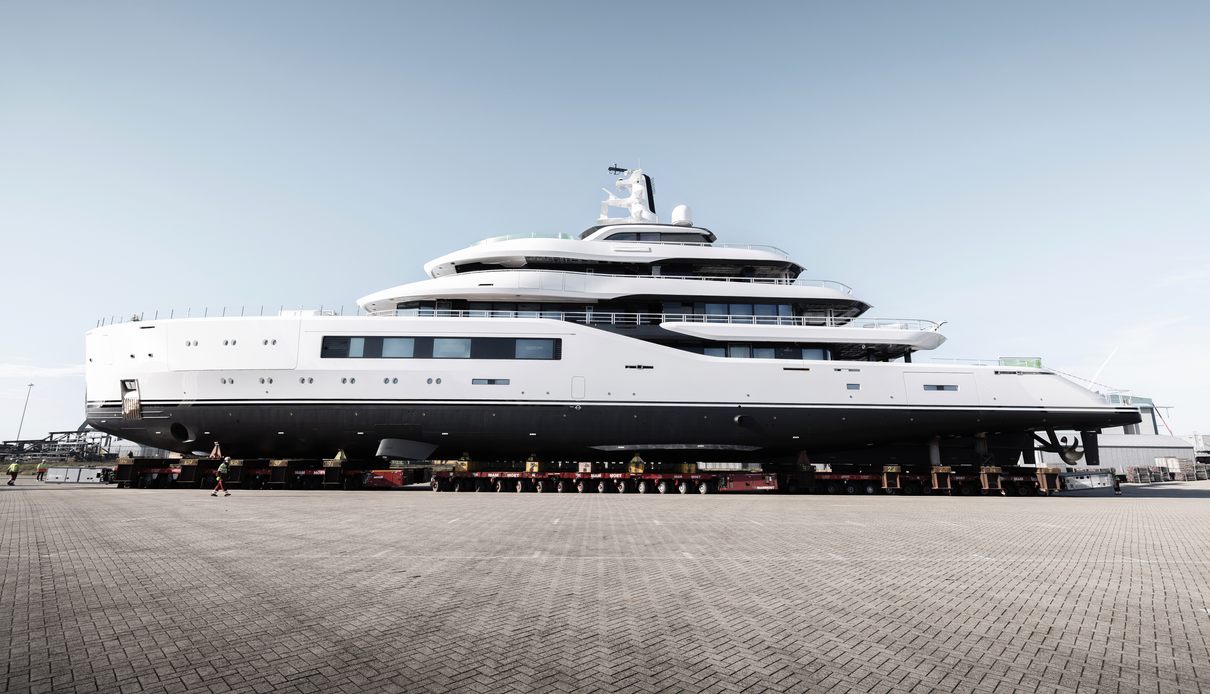 Project Zurich yacht, Amels