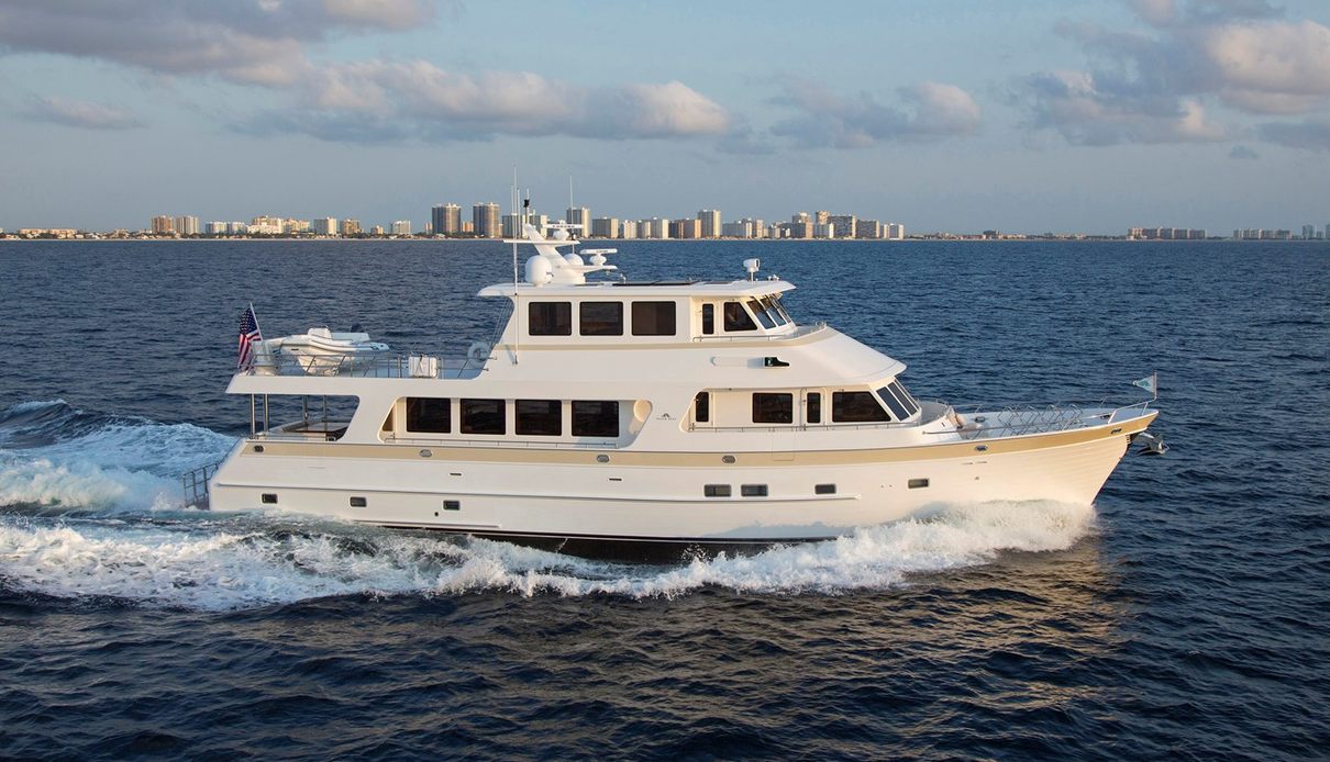 Eagle yacht, Outer Reef Yachts