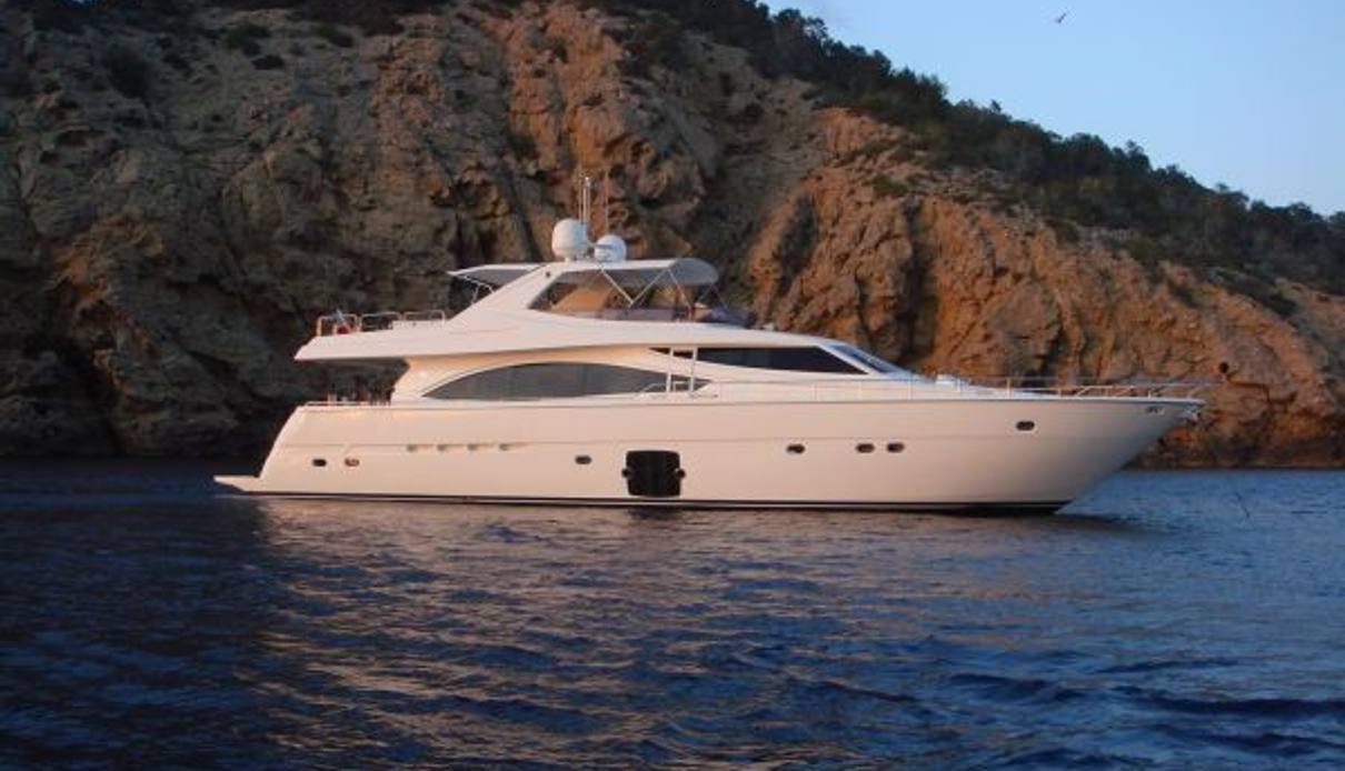 Sabrina yacht, Ferretti Yachts