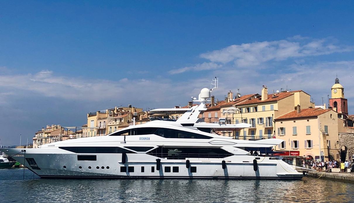 Ironman yacht, Benetti