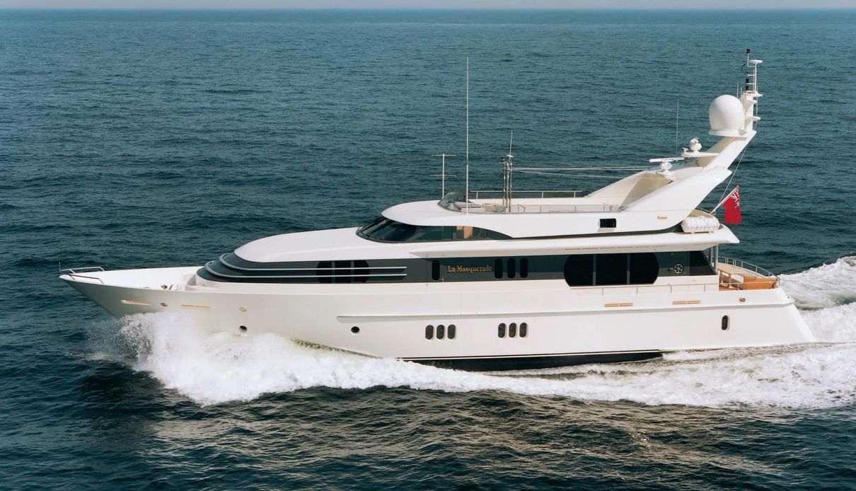 Caserta yacht, Feadship